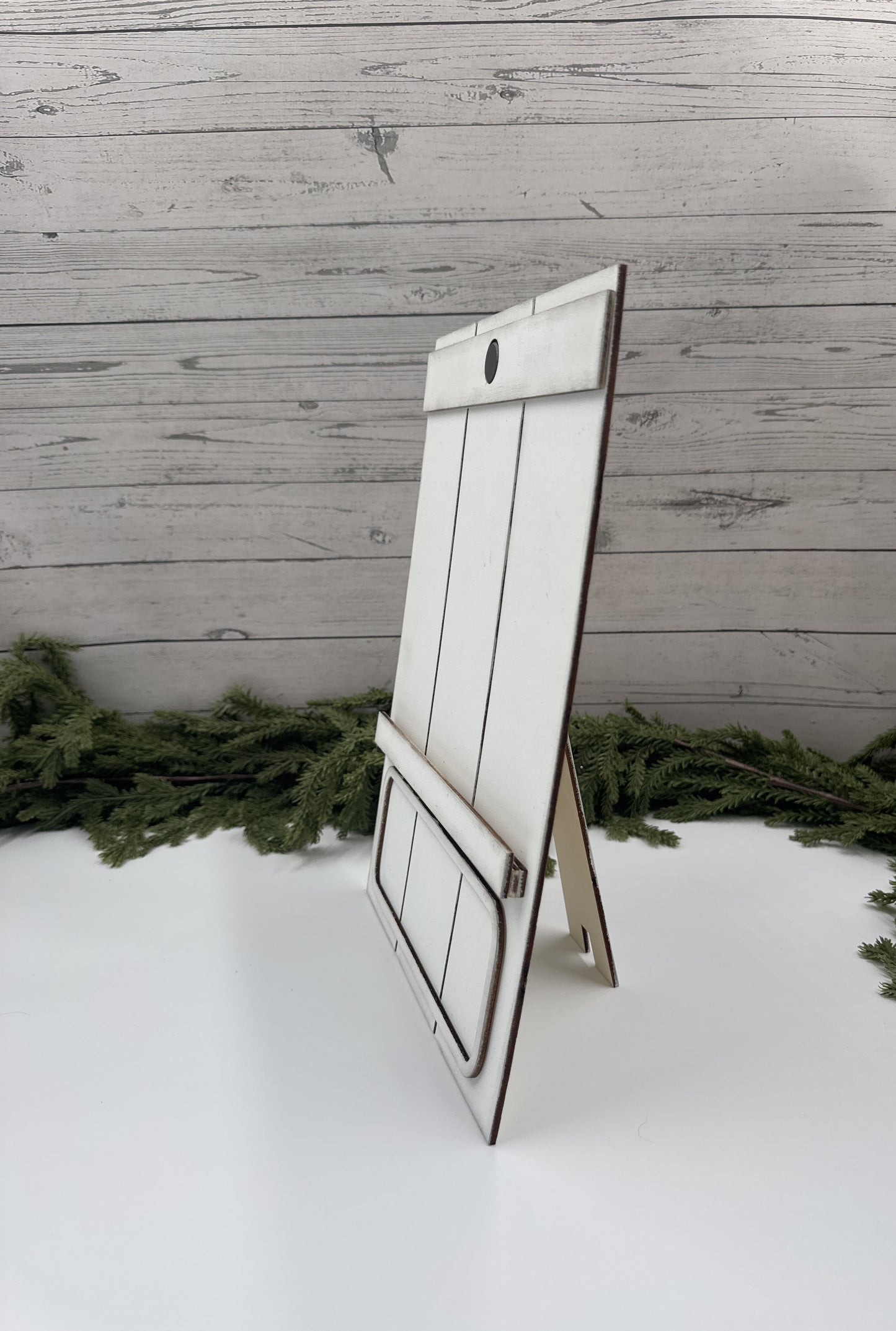 Interchangeable Holiday Sign Holder β Handcrafted Wood Magnetic Display Frame, 9x13 Farmhouse Base for Seasonal Kits