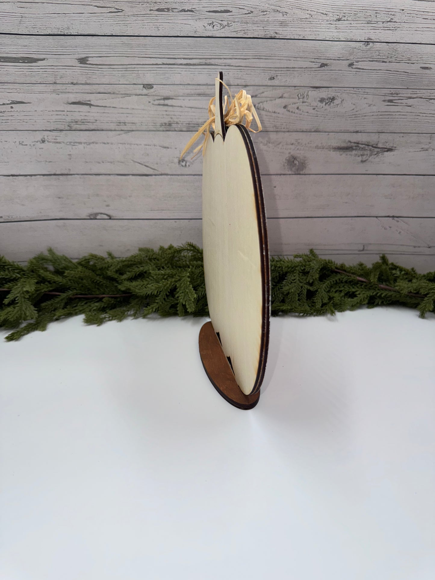 🍁 Harvest Heart Pumpkin Shelf Sitters – Handcrafted Wooden Fall Décor in Three Sizes