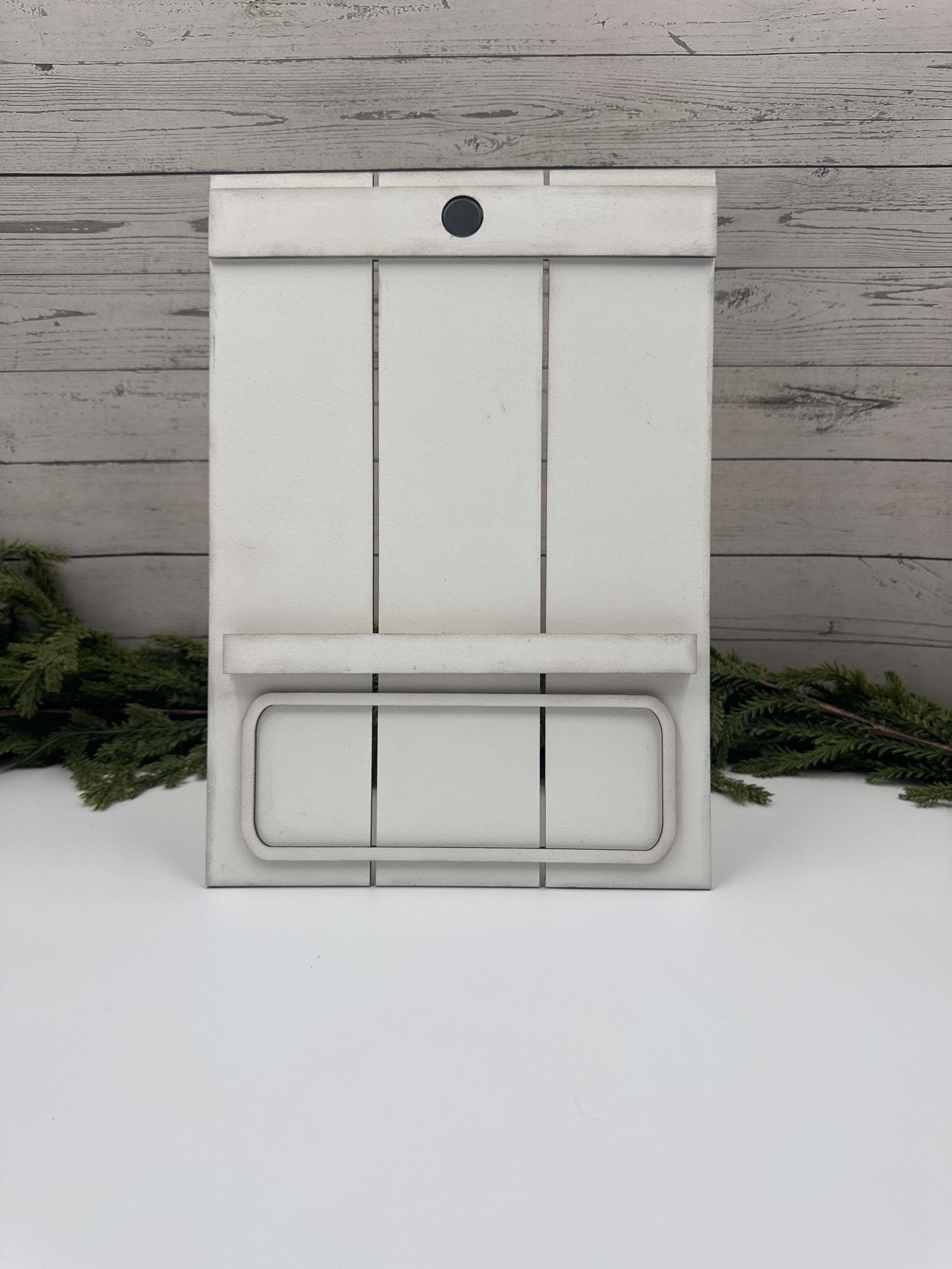 Interchangeable Holiday Sign Holder – Handcrafted Wood Magnetic Display Frame, 9x13 Farmhouse Base for Seasonal Kits